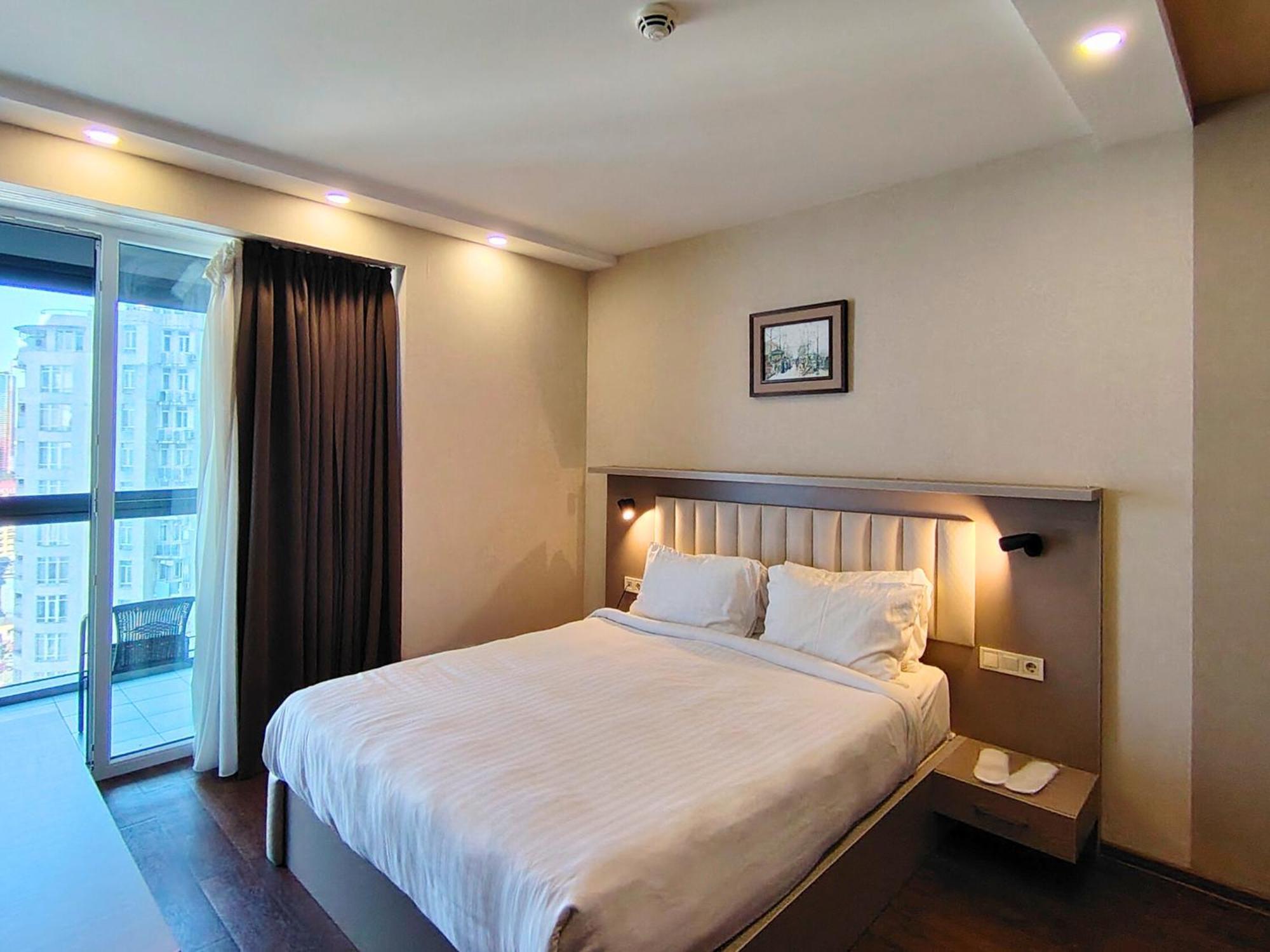 Aphrodite Apartments Batoumi Extérieur photo